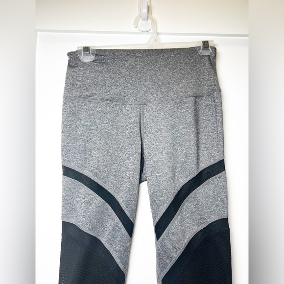 Z by Zella Gray Stretch Mesh Active Athletic Yoga Leggings Size Small - Picture 3 of 6